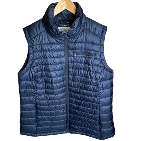 Columbia Black Classic Powder Pillow Warm Lightweight Puffer Vest Size 1X - Picture 1 of 12
